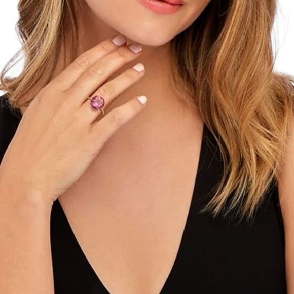 Pink Zirconia Crystal Large Gemstone Sterling Silver Twisted Rope Ring (Size 7) - Picture 2 of 5